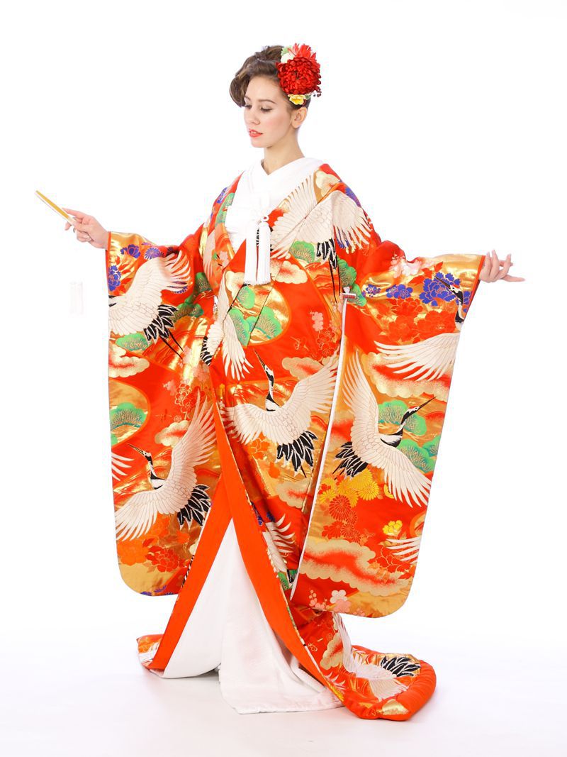 リメイク赤い絞りの色打掛 松と青梅 019 - 日本舞踊